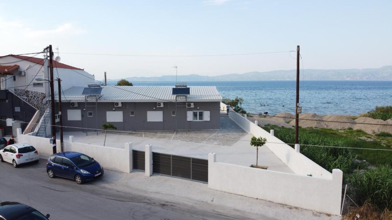 Family Apartments 4 Lechaio Dış mekan fotoğraf